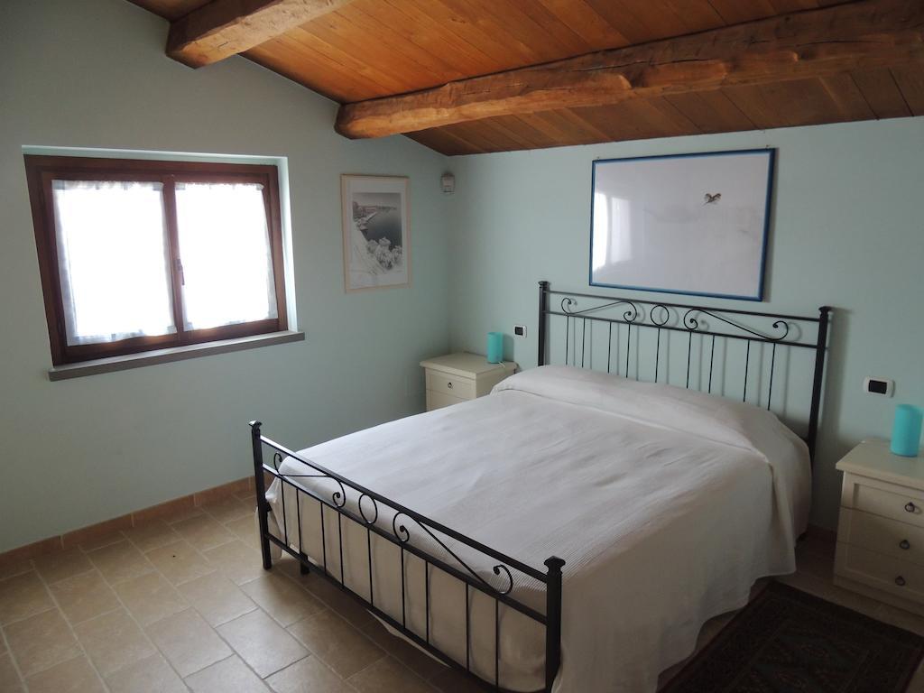 Colle Delle Meraviglie Fratticciola Selvatica Room photo